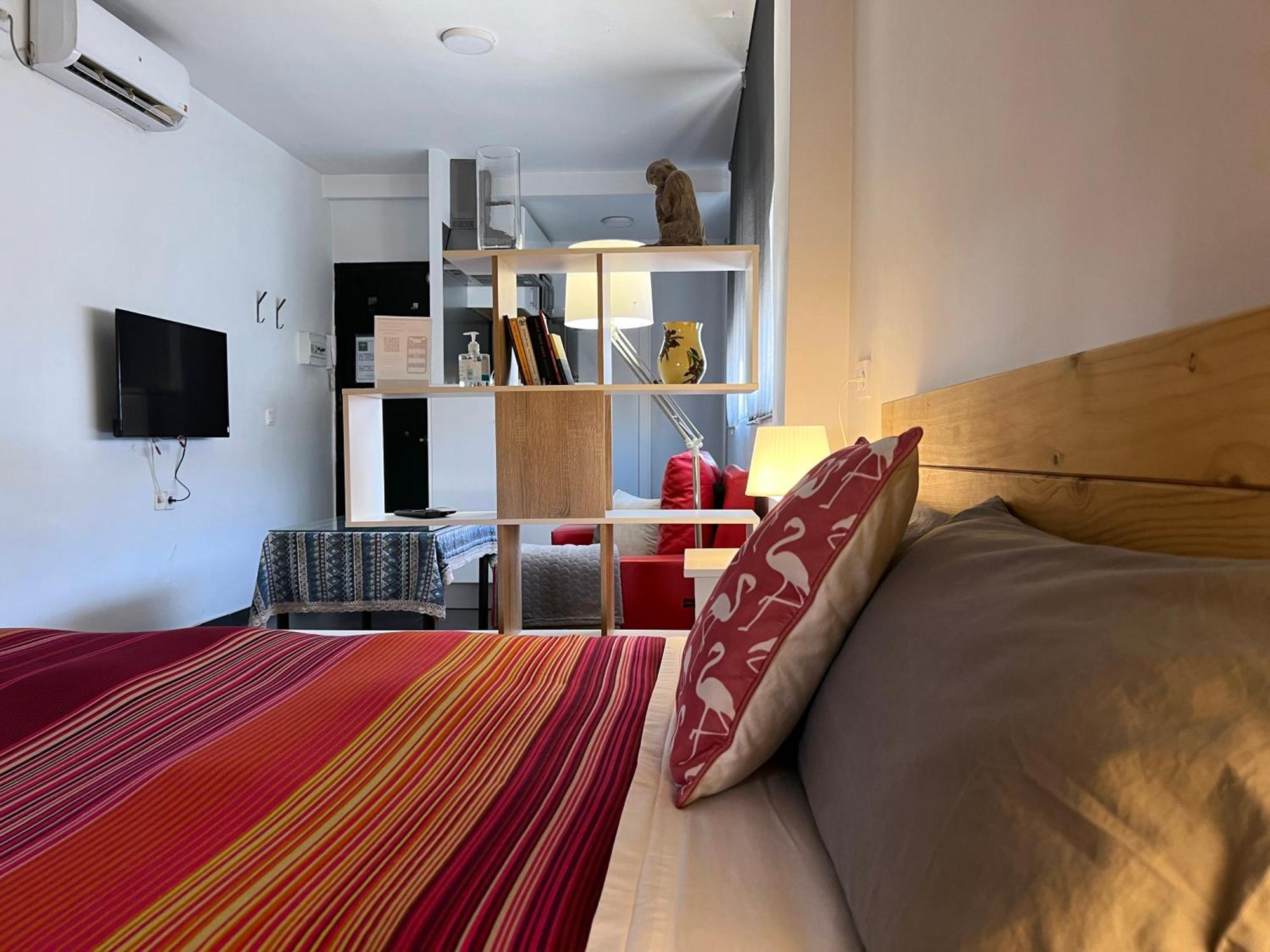 Apartamentos Triana - Aloha Sevilla Pokój zdjęcie